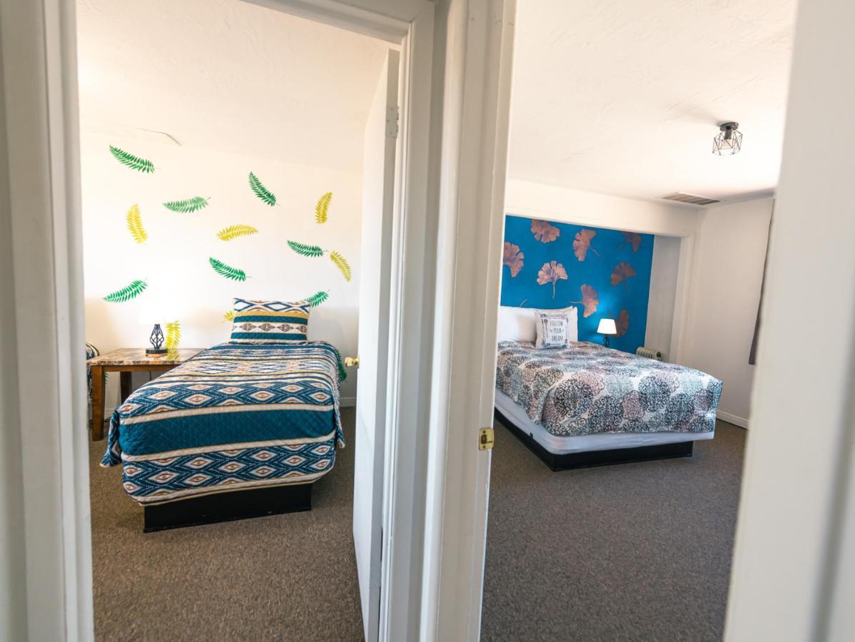 1 Or 3 Bedroom Apartment With Full Kitchen Page Eksteriør billede